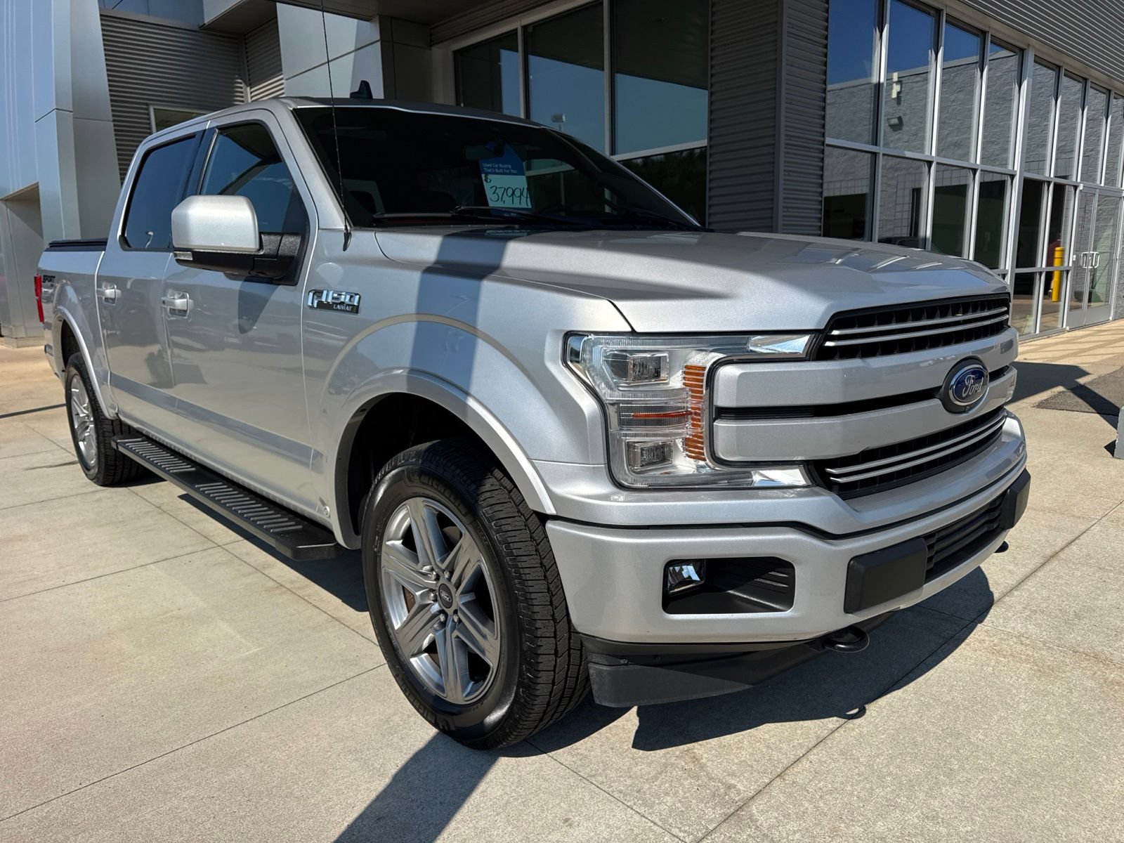 Certified 2019 Ford F150 Lariat w/ Equipment Group 502A Luxury AWD/4WD image 10