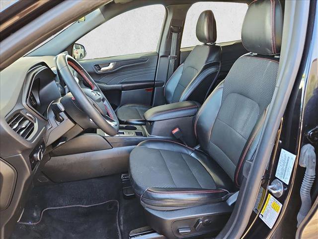 Certified 2023 Ford Escape ST-Line w/ Tech Pack #1 image 16