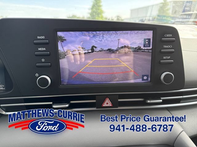 Used 2021 Hyundai Elantra SE w/ Cargo Package FWD image 8