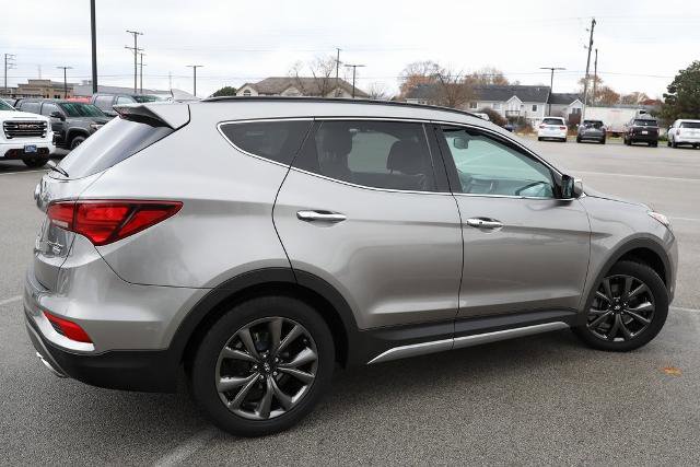 Used 2017 Hyundai Santa Fe Sport image 8