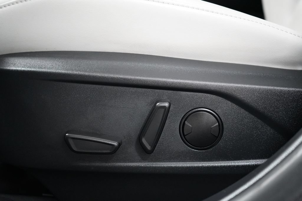 Certified 2023 Ford Mustang Mach-E Premium AWD/4WD image 22