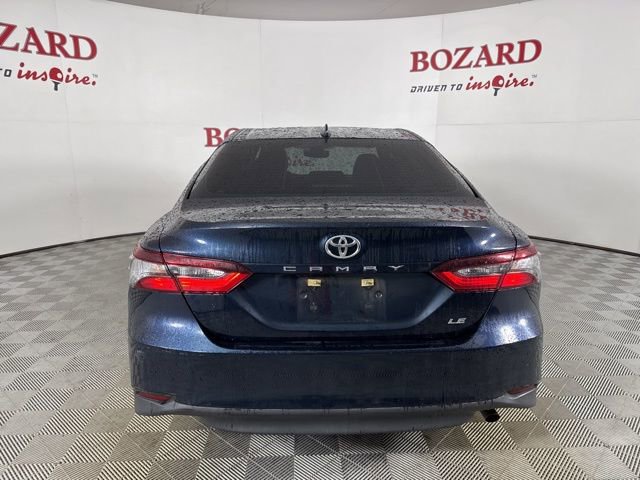 Used 2021 Toyota Camry LE image 7