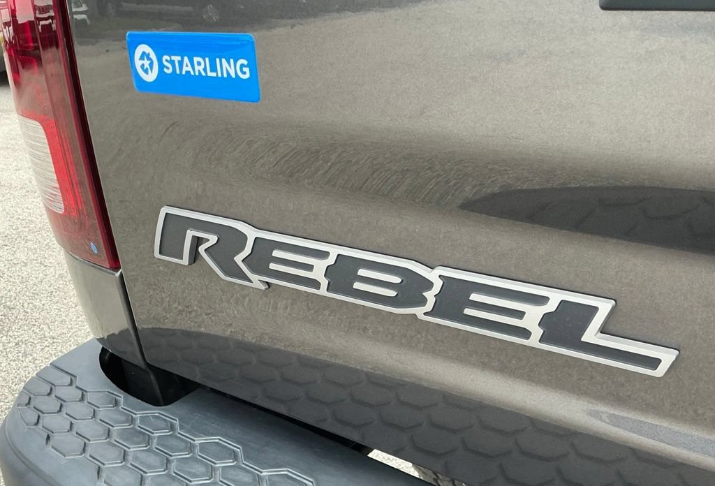Used 2018 RAM 1500 Rebel w/ Luxury Group RWD image 21