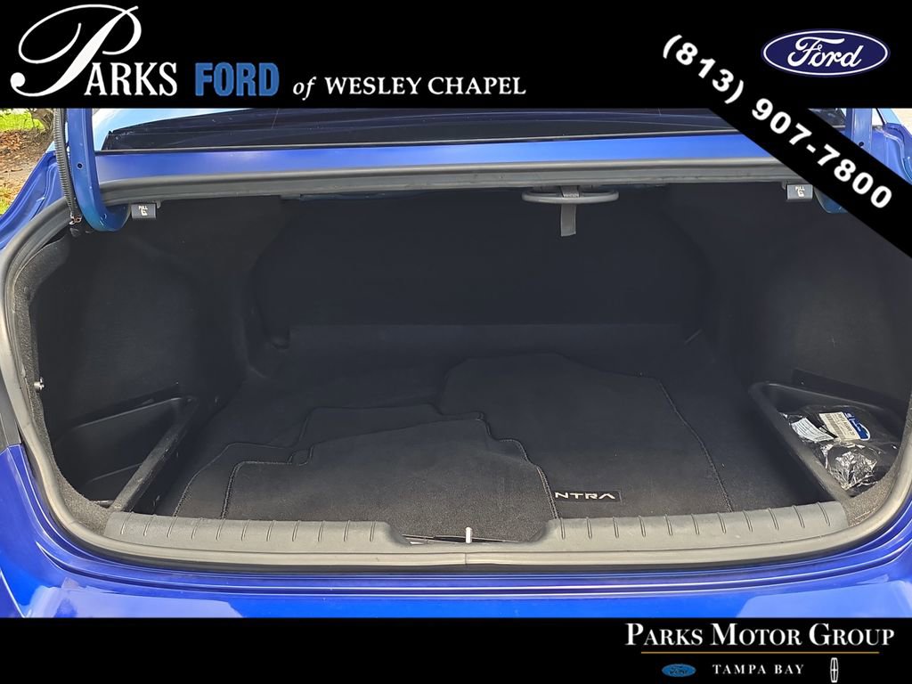 Used 2021 Hyundai Elantra SEL w/ Convenience Package FWD image 8