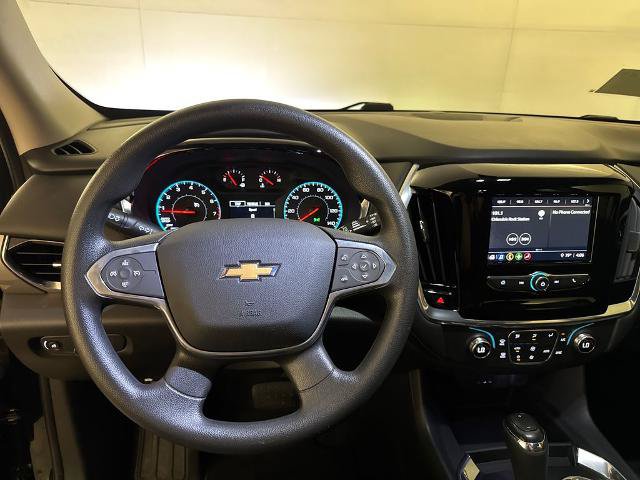 Used 2020 Chevrolet Traverse LS FWD image 17