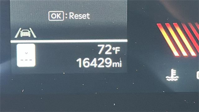 Used 2025 Kia K5 GT-Line w/ GT-Line Premium Package FWD image 27