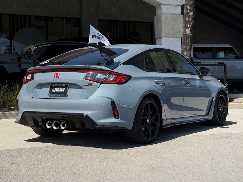 Used 2025 Honda Civic Type R image 12
