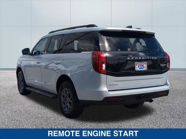 Certified 2025 Ford Expedition Active RWD image 3
