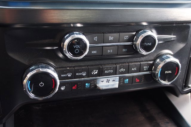 Certified 2024 Ford F350 Lariat w/ Lariat Ultimate Package image 25