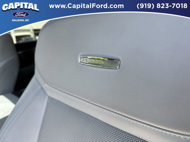 Certified 2025 Ford Expedition Max Platinum w/ Driver's Package AWD/4WD image 25
