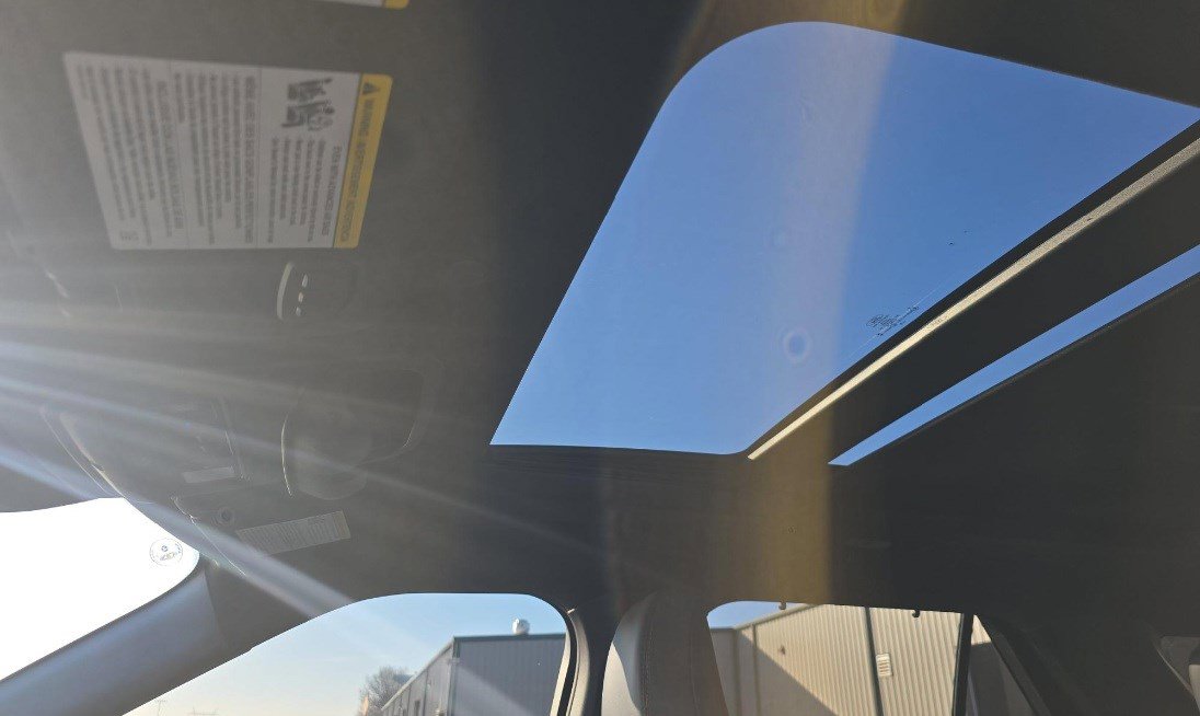 Certified 2025 Ford Explorer ST image 4