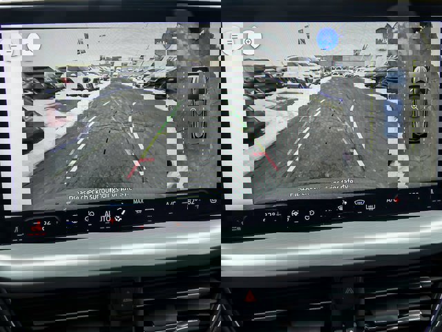 Certified 2024 Ford Escape Platinum w/ Premium Technology Package image 17