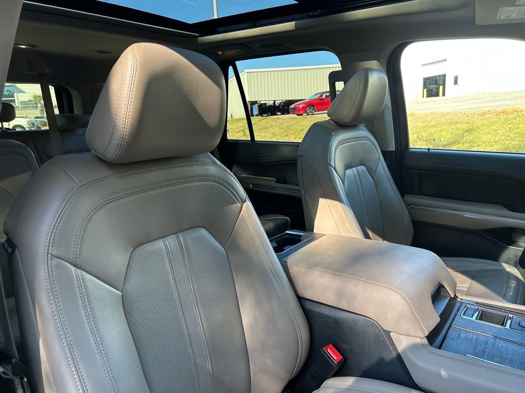 Certified 2024 Ford Expedition Limited image 16