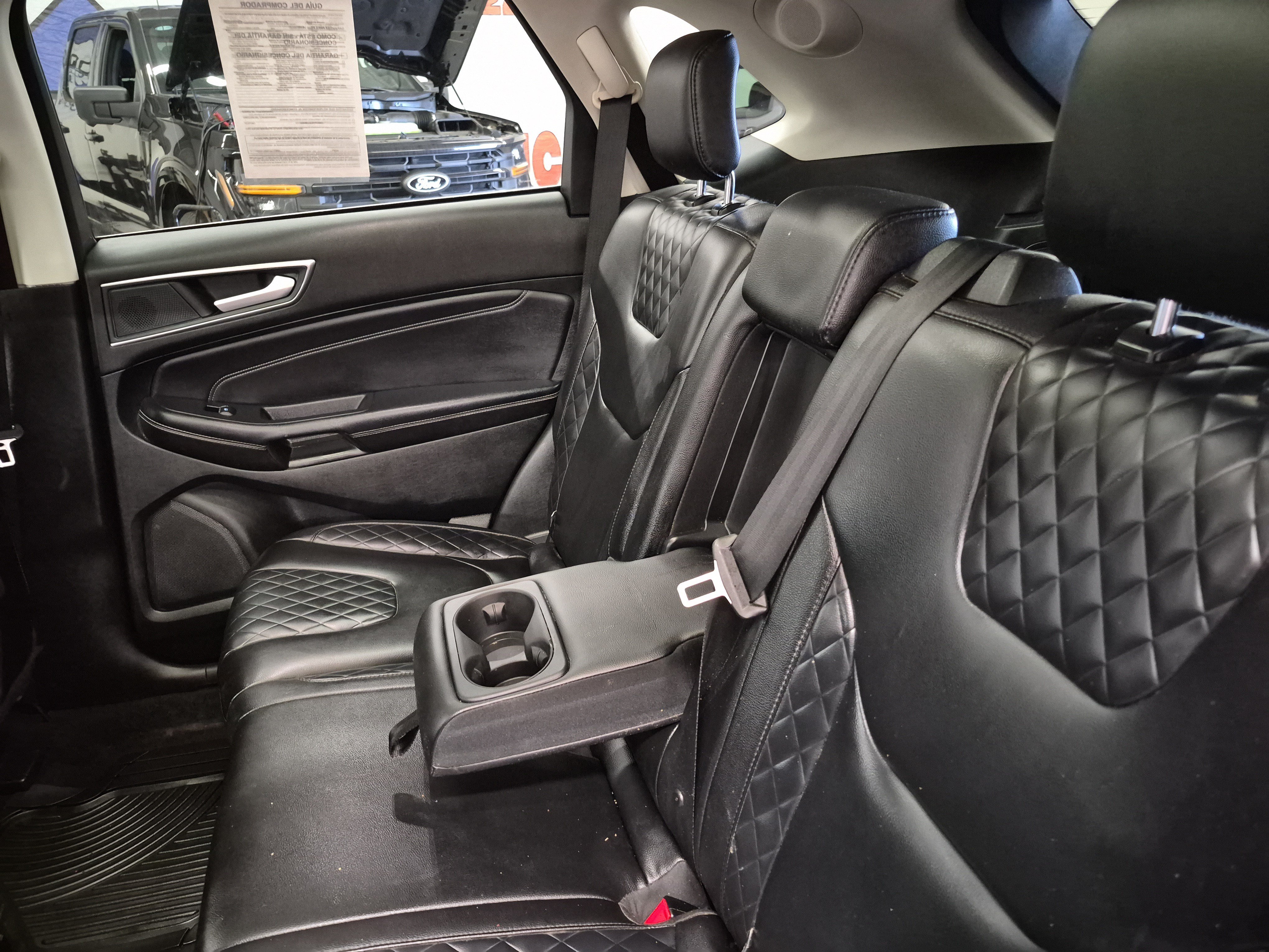 Certified 2024 Ford Edge Titanium AWD/4WD image 17