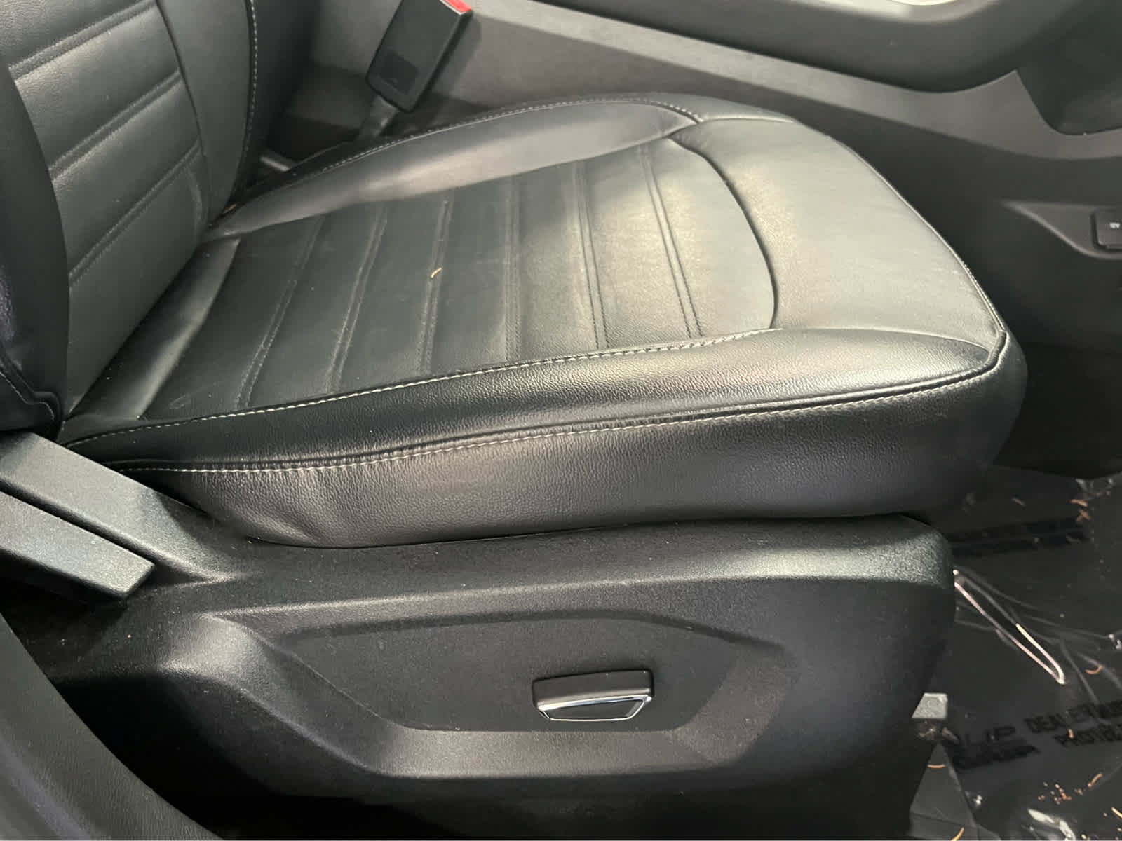 Certified 2017 Ford Edge SEL w/ Equipment Group 201A AWD/4WD image 39
