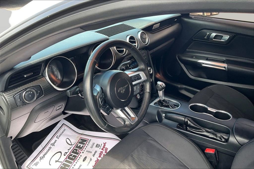 Certified 2018 Ford Mustang Coupe RWD image 13