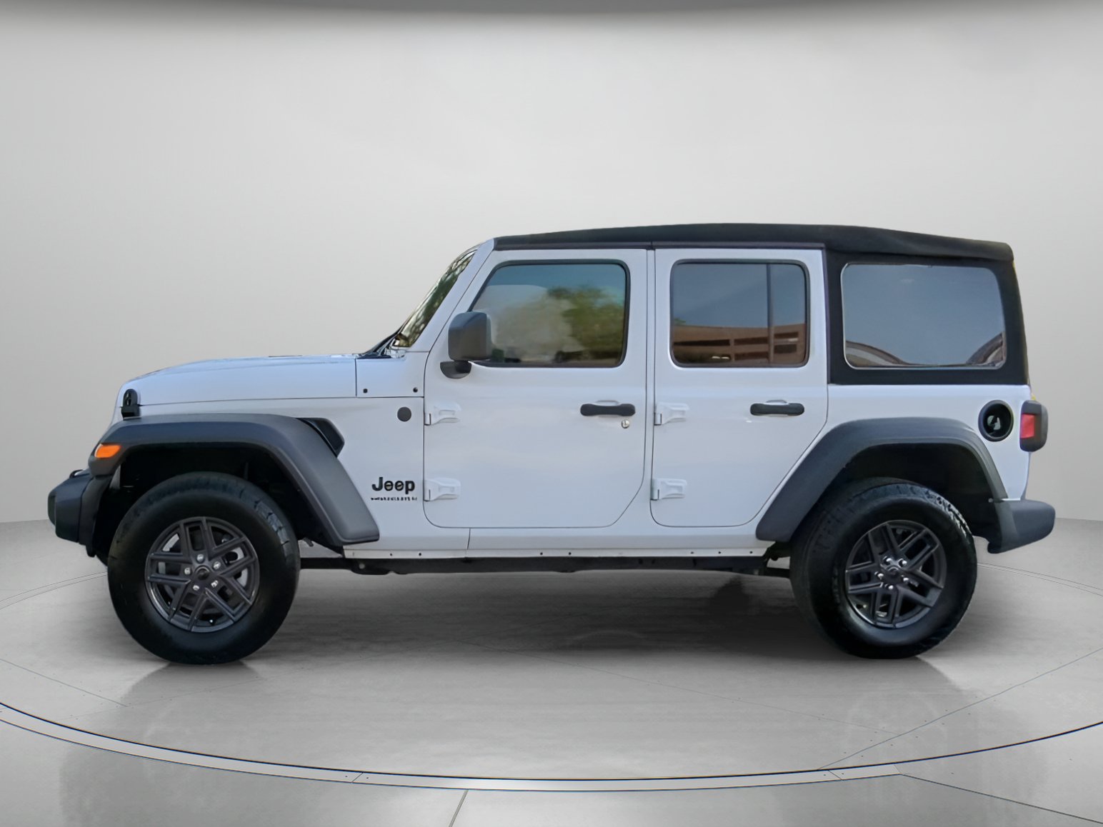 Used 2024 Jeep Wrangler Unlimited Sport AWD/4WD image 16