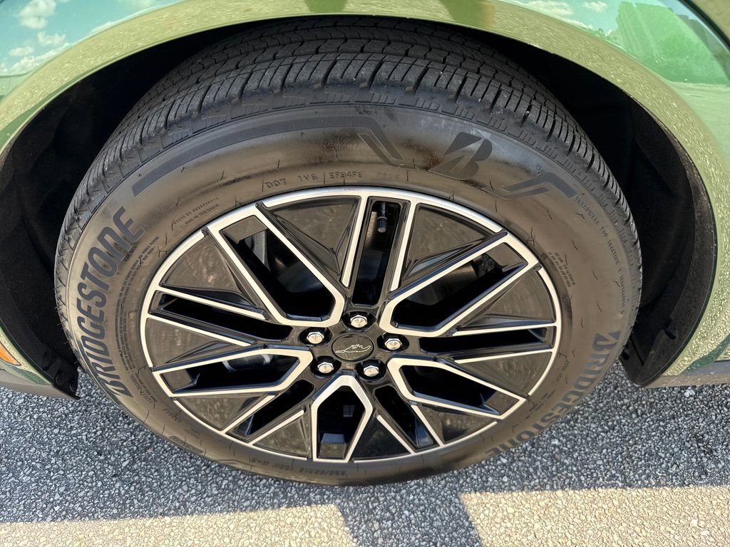 Certified 2025 Ford Mustang Mach-E Premium image 12