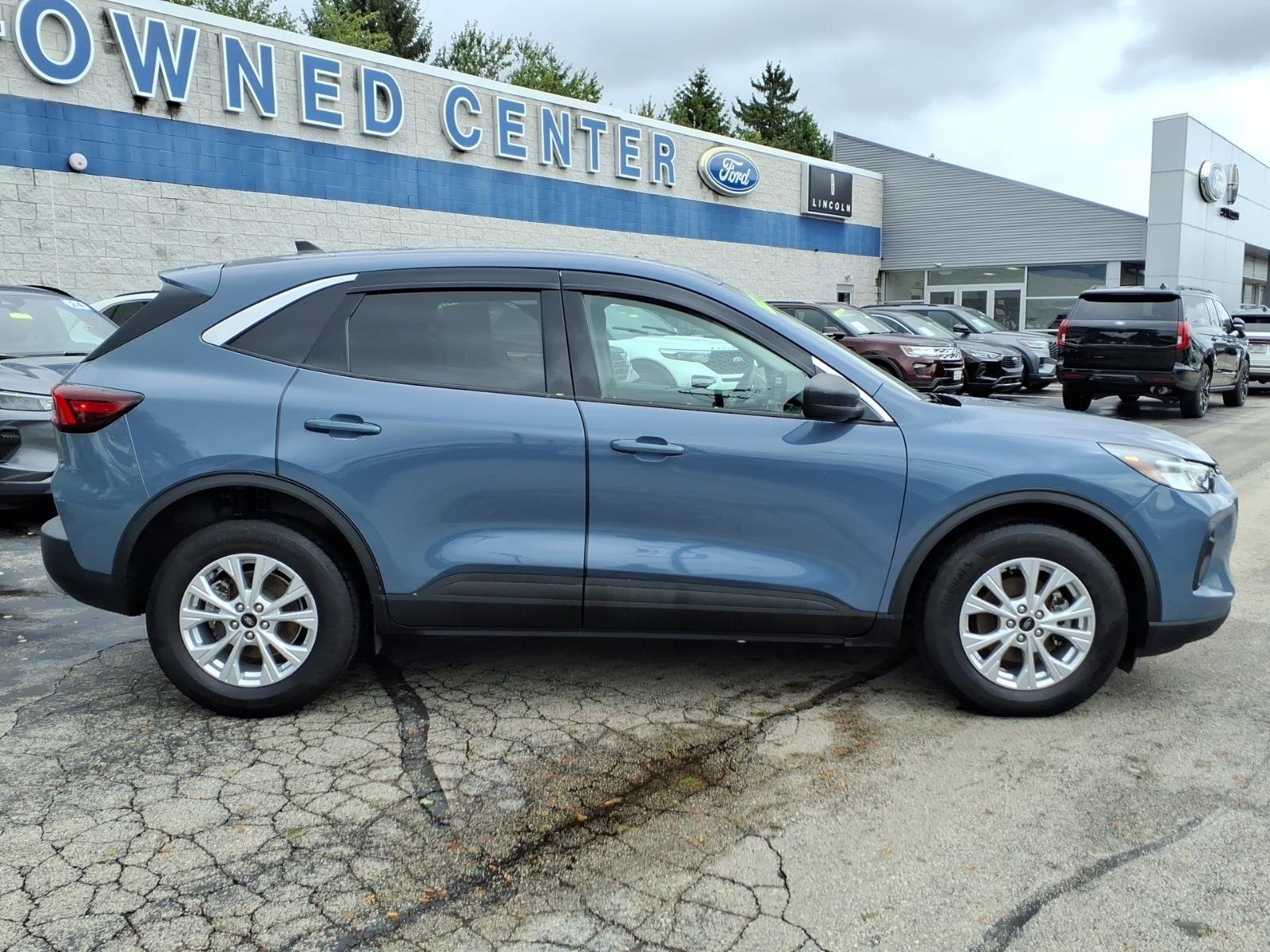 Certified 2023 Ford Escape Active AWD/4WD image 3