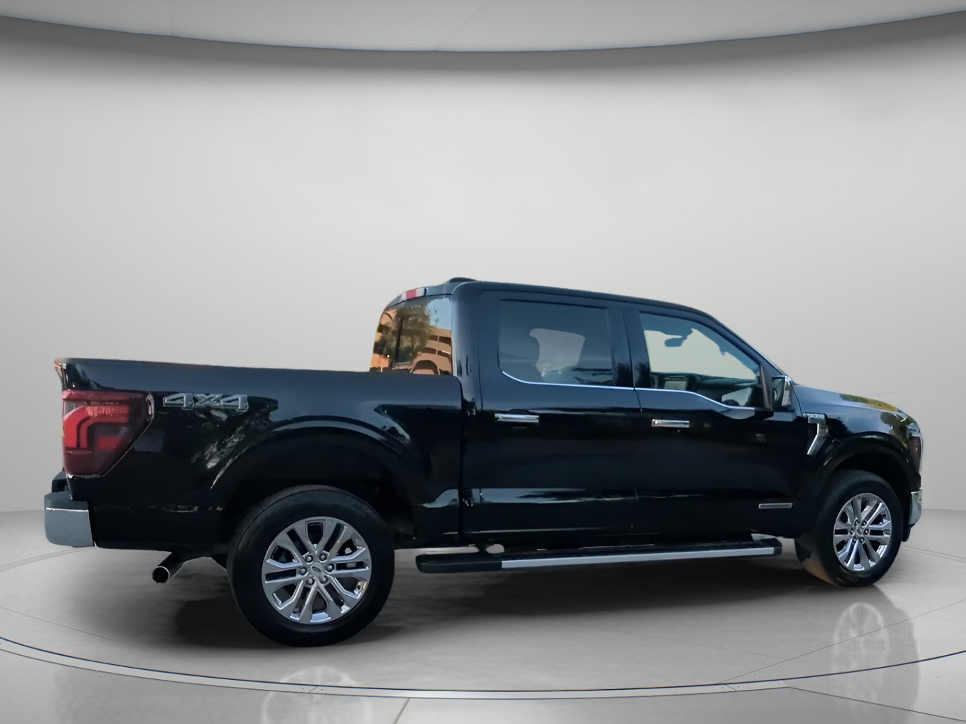 Certified 2024 Ford F150 Lariat w/ Equipment Group 502A High AWD/4WD image 29