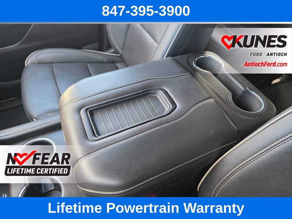 Used 2024 GMC Yukon SLT AWD/4WD image 57