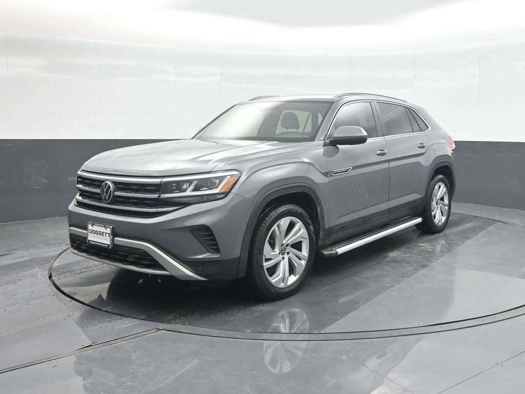 Used 2020 Volkswagen Atlas Cross Sport SEL image 2