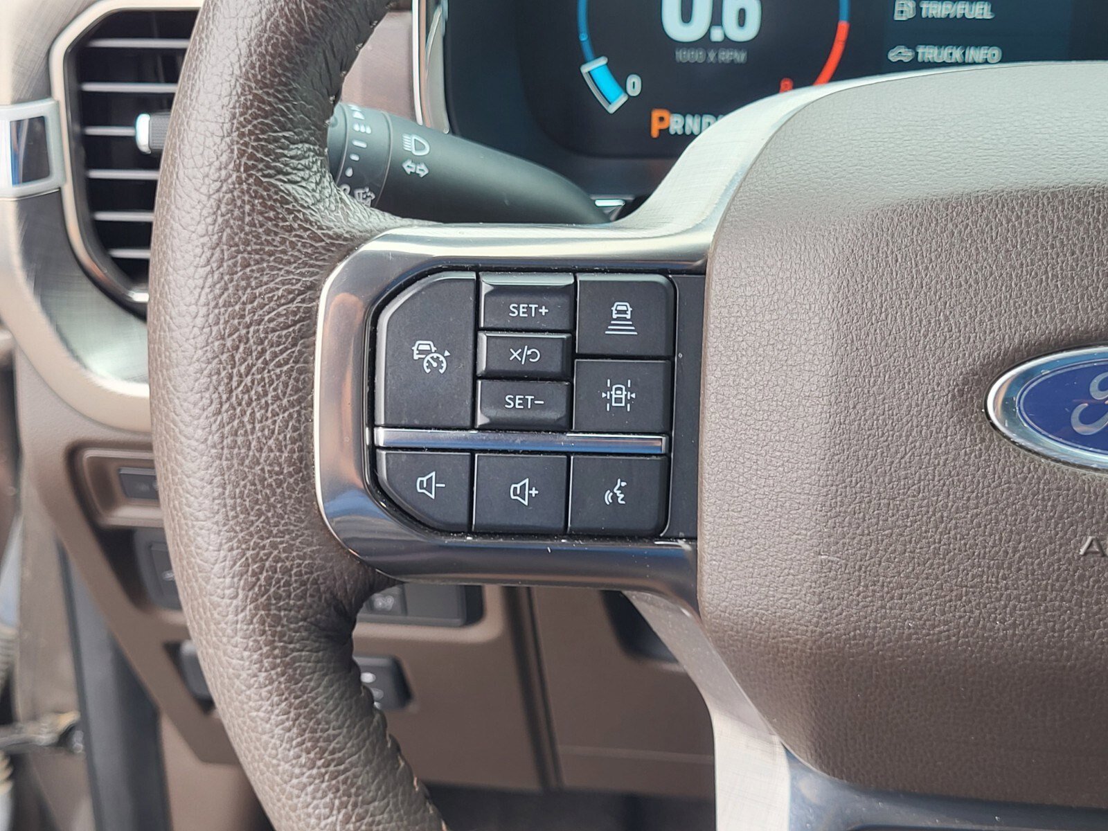 Certified 2022 Ford F150 King Ranch w/ Equipment Group 601A High AWD/4WD image 29