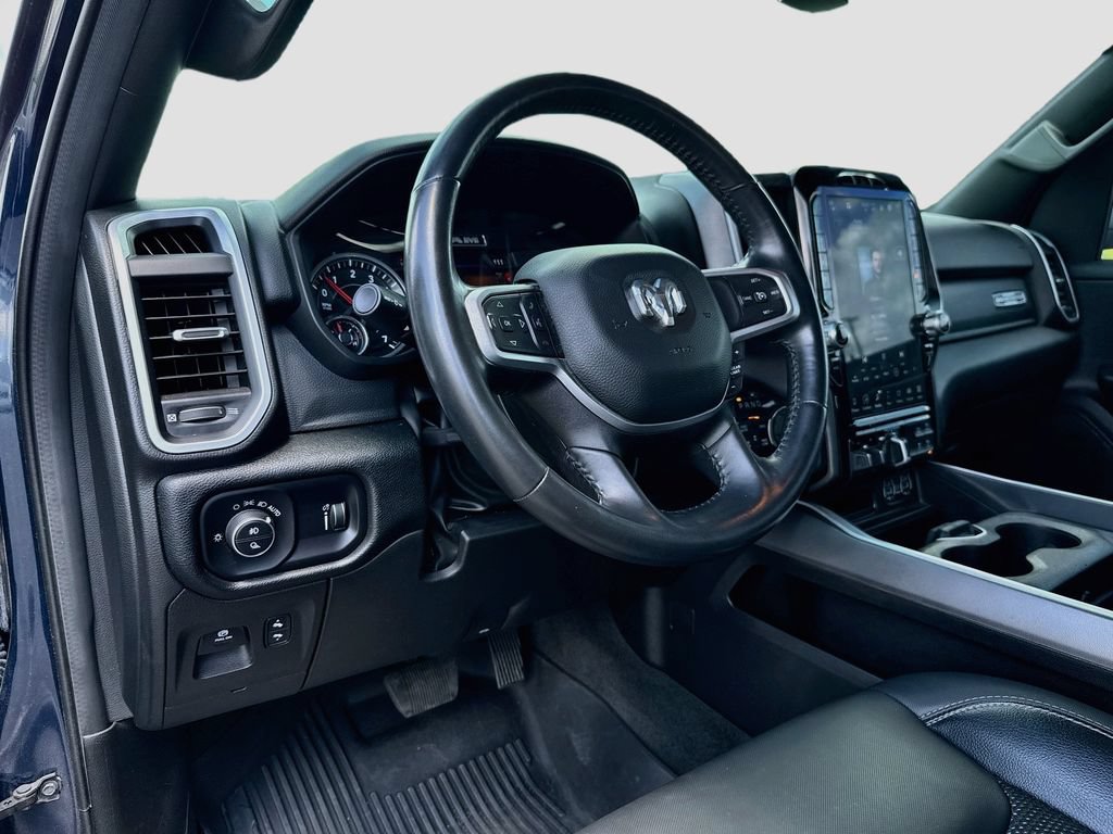 Used 2022 RAM 1500 Big Horn AWD/4WD image 9