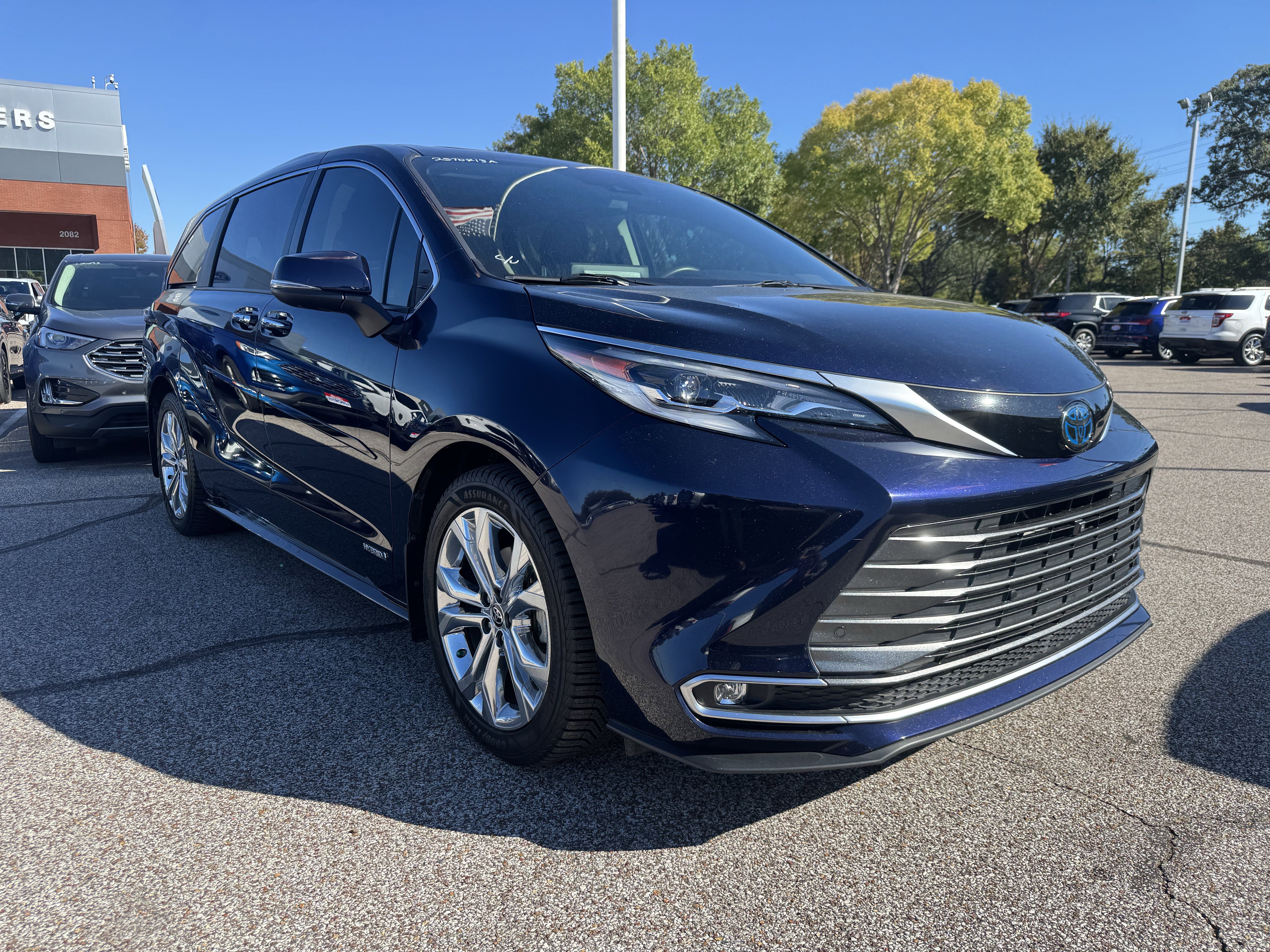 Used 2021 Toyota Sienna Limited