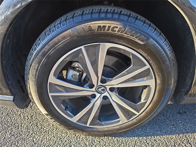 Used 2023 Lexus RX 350h image 10