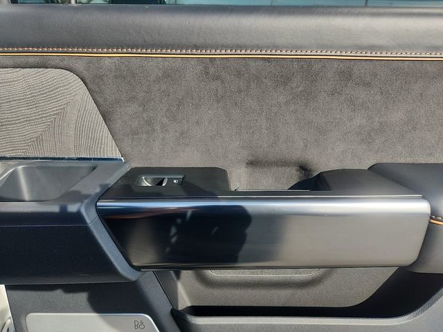 Certified 2024 Ford F350 Platinum w/ FX4 Off-Road Package image 31