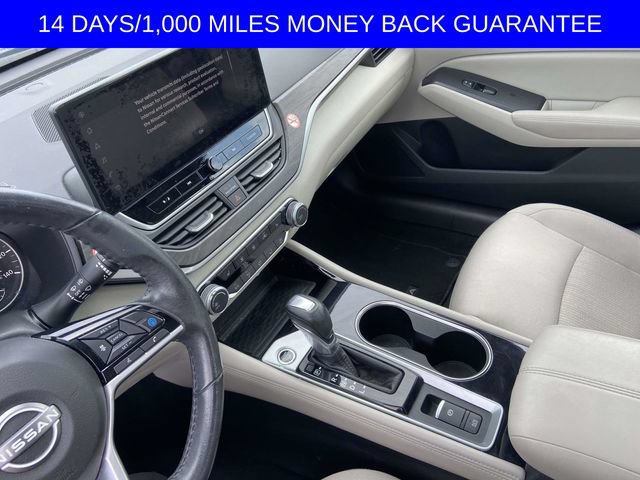 Used 2024 Nissan Altima 2.5 SV w/ SV Premium Package FWD image 22