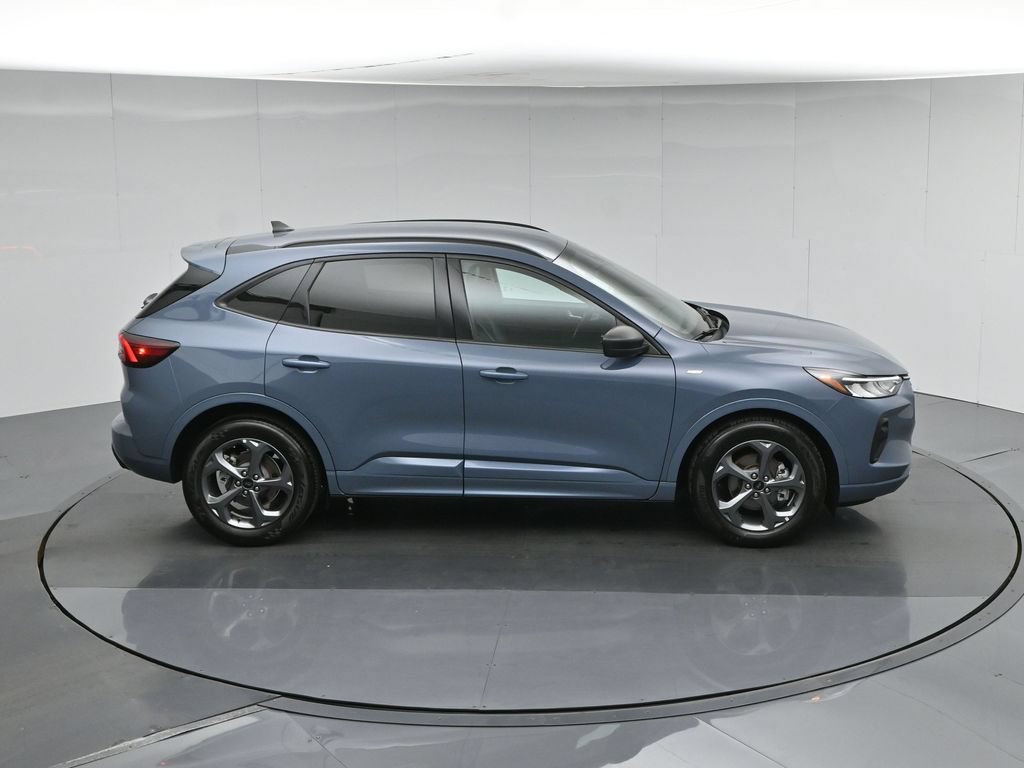 Certified 2024 Ford Escape ST-Line w/ Tech Pack #1 FWD image 37