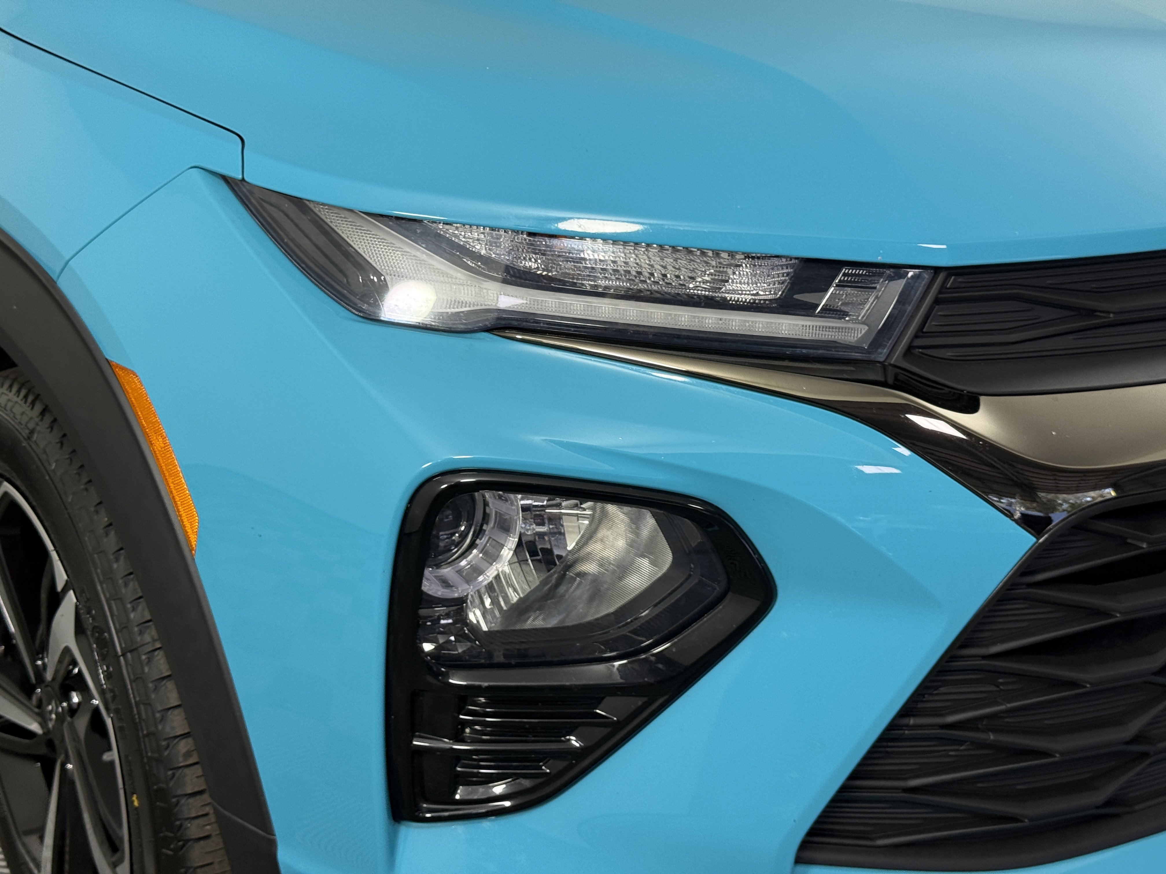 Used 2021 Chevrolet TrailBlazer RS w/ Sun and Liftgate Package image 7