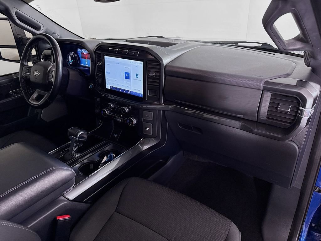 Certified 2022 Ford F150 XLT w/ Equipment Group 302A High image 30