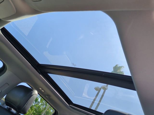 Certified 2021 Ford F150 Lariat w/ Equipment Group 502A High image 20