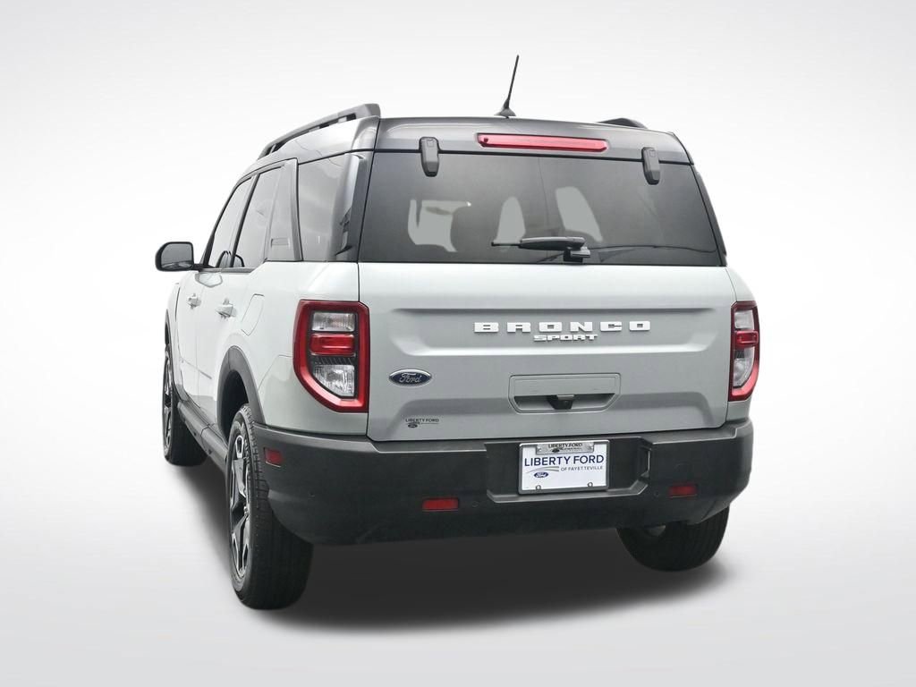 Certified 2024 Ford Bronco Sport Outer Banks AWD/4WD image 9