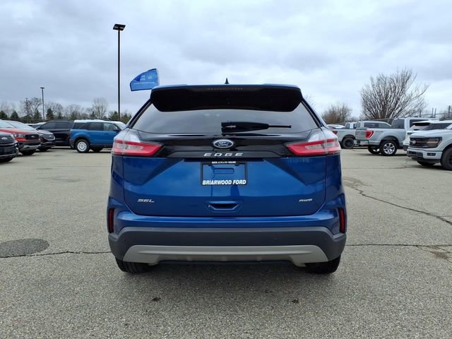Certified 2024 Ford Edge SEL w/ Convenience Package AWD/4WD image 7