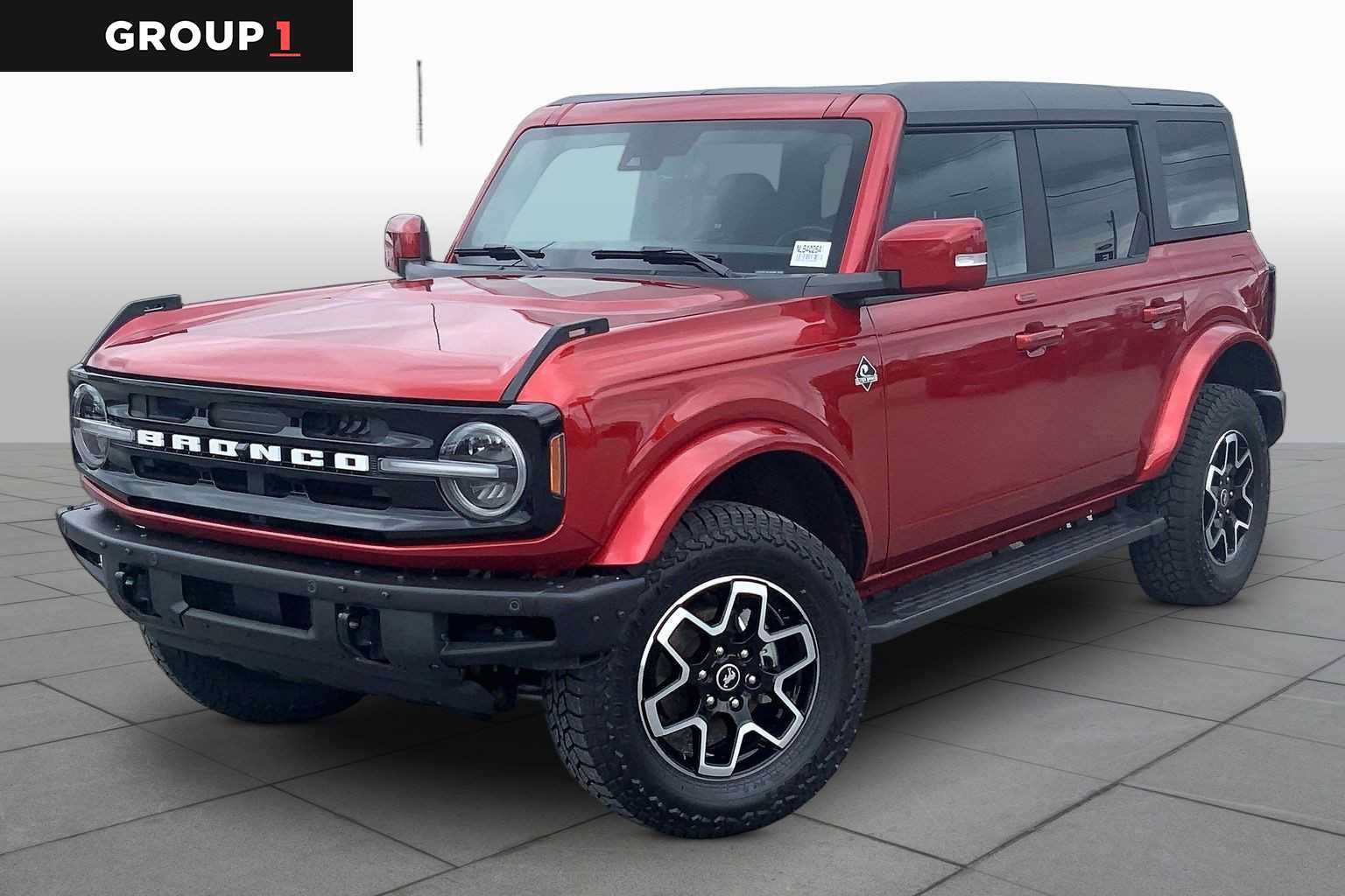 Certified 2022 Ford Bronco Outer Banks AWD/4WD image 1