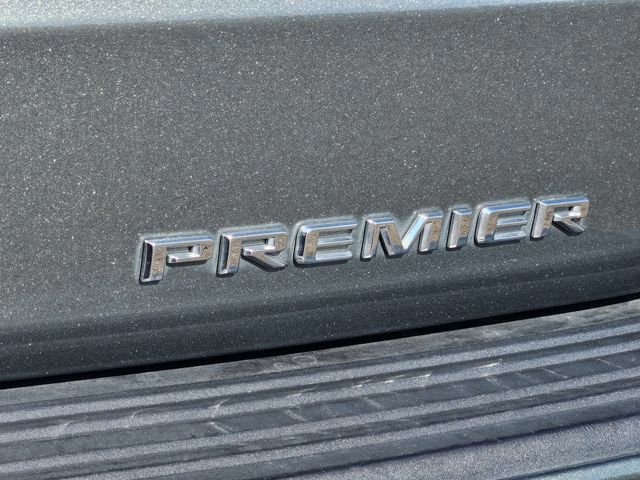 Used 2023 Chevrolet Suburban Premier image 34