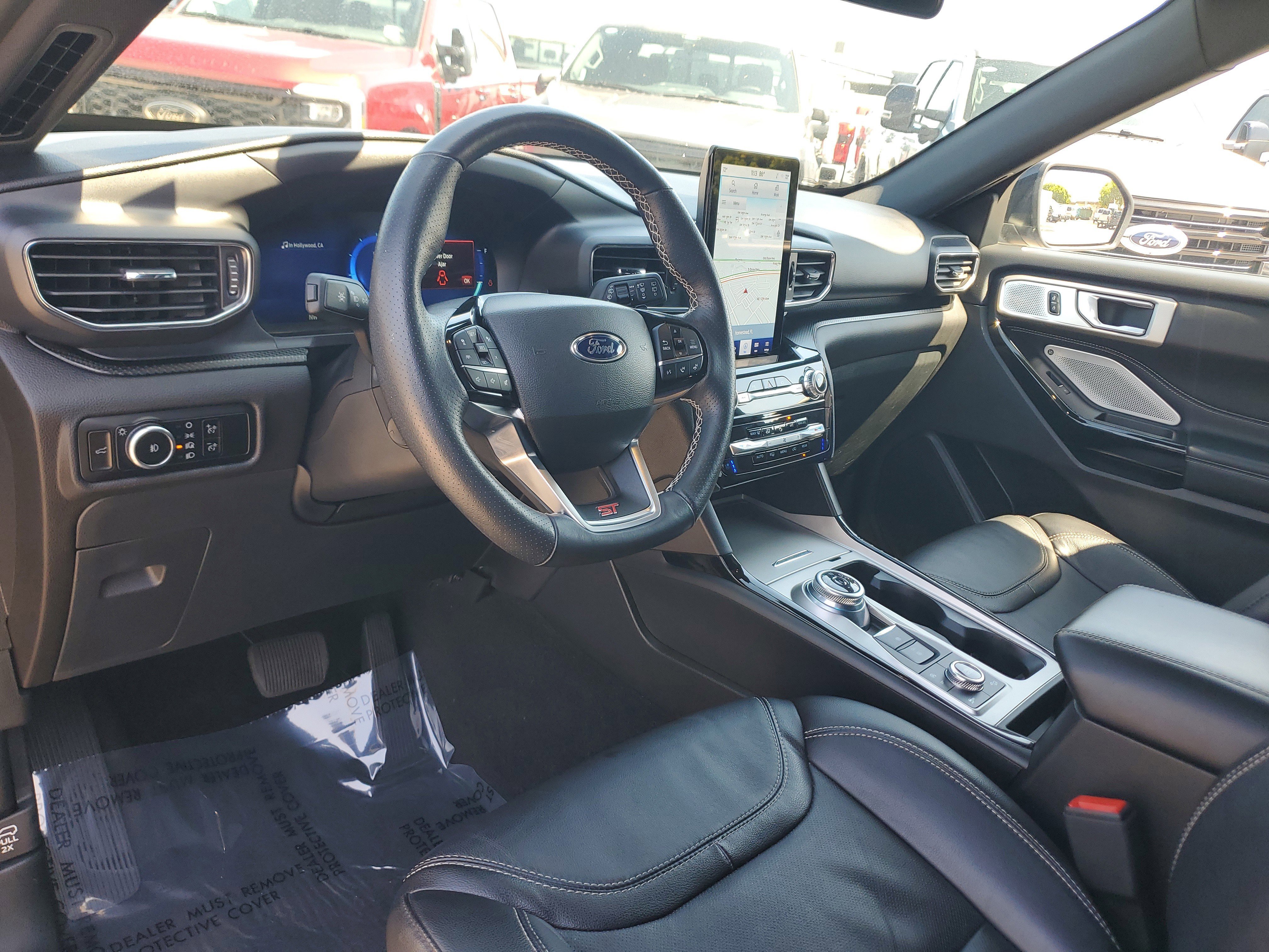 Certified 2023 Ford Explorer ST w/ Equipment Group 401A AWD/4WD image 9