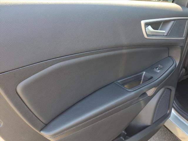 Certified 2024 Ford Edge SEL w/ Convenience Package AWD/4WD image 16