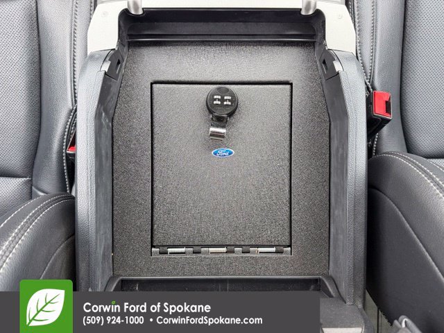 Certified 2022 Ford F350 Lariat w/ Lariat Ultimate Package AWD/4WD image 36