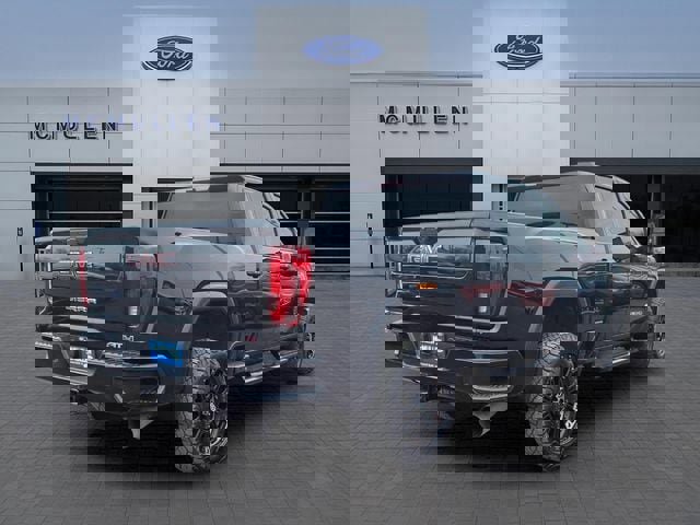 Used 2021 GMC Sierra 2500 AT4 AWD/4WD image 4