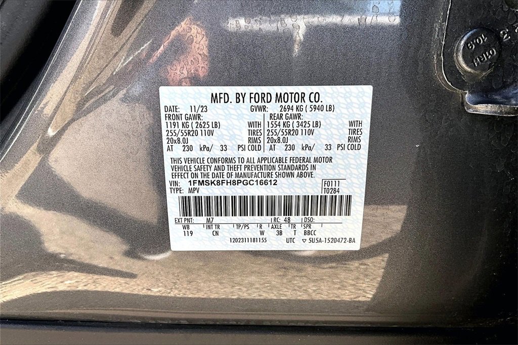 Certified 2023 Ford Explorer Limited w/ Equipment Group 301A image 36