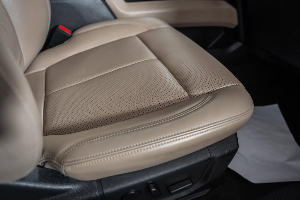 Certified 2023 Ford Expedition Max XLT image 42