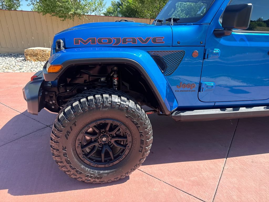 Used 2020 Jeep Gladiator Mojave AWD/4WD image 35