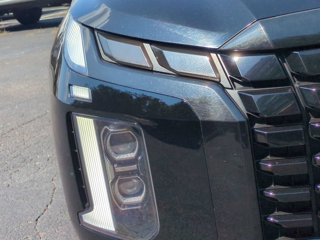 Used 2024 Hyundai Palisade Limited AWD/4WD image 11