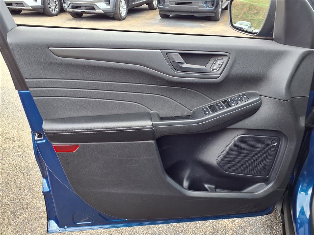 Certified 2023 Ford Escape Active image 13