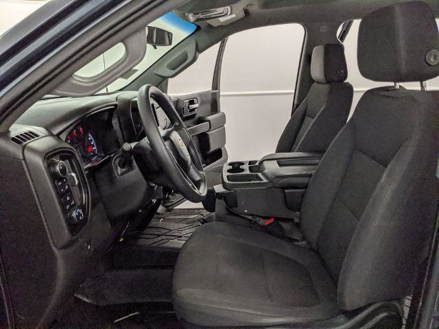 Used 2020 Chevrolet Silverado 1500 Custom w/ Custom Value Package AWD/4WD image 15
